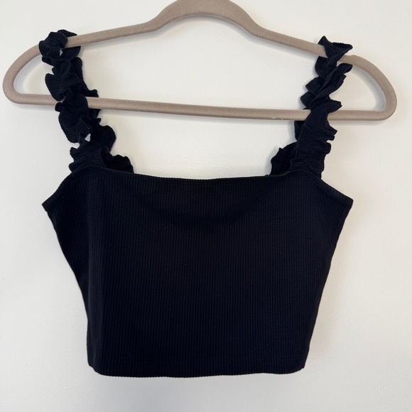 Aritzia Sunday Best Firecracker Tank Cropped Black Ribbed Tank Ruffle Straps M - Picture 2 of 10